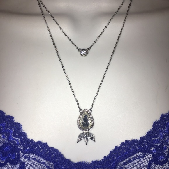 🆕Gorgeous double crystal pendant necklace NWT - Picture 4 of 8